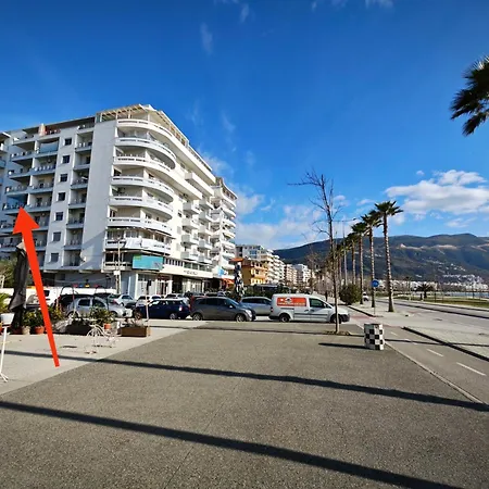 Apartament Vasil Gjika