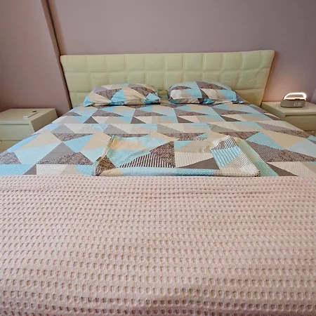 Vasil Gjika Appartement Vlorë